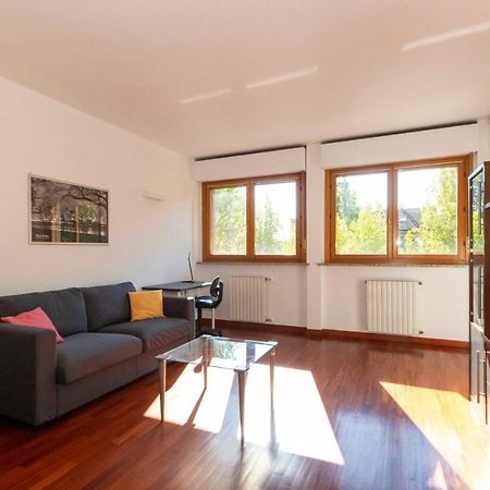 Cozy&Spacious Apt 2 Min Walk From The Tram Stop! Appartement Turijn Buitenkant foto