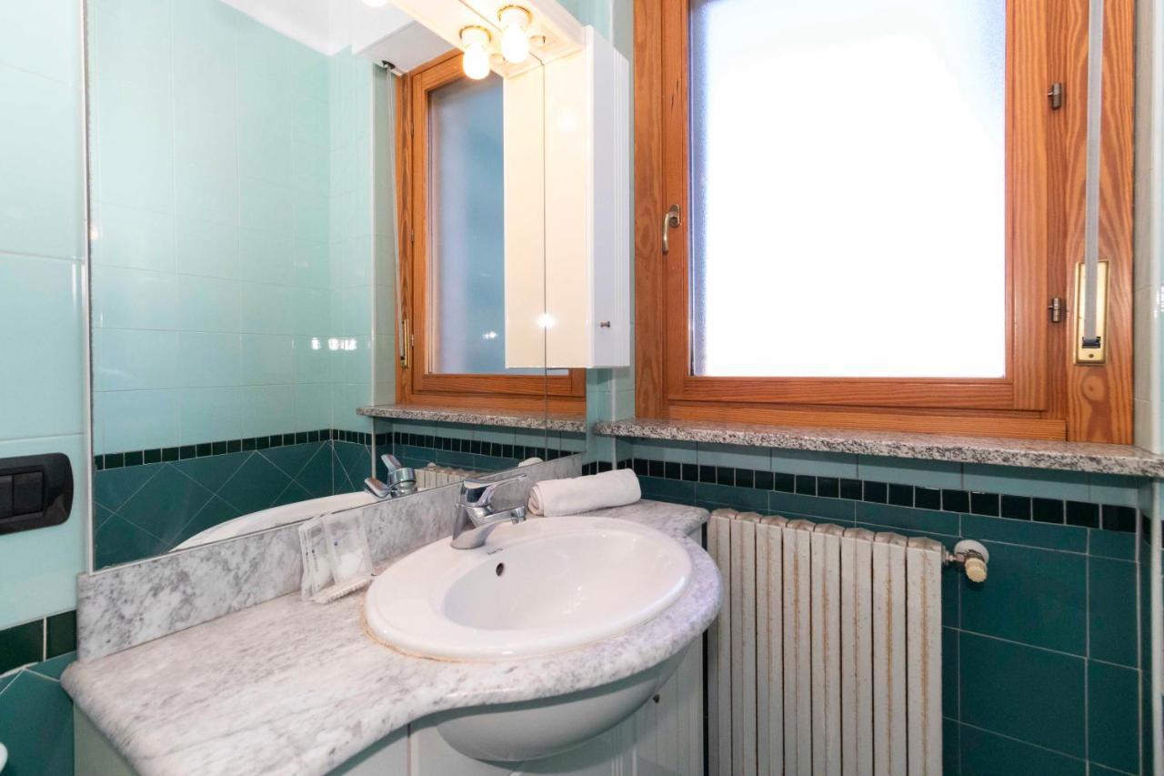 Cozy&Spacious Apt 2 Min Walk From The Tram Stop! Appartement Turijn Buitenkant foto